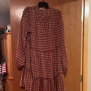 Elegant Geometric Patterned Dress